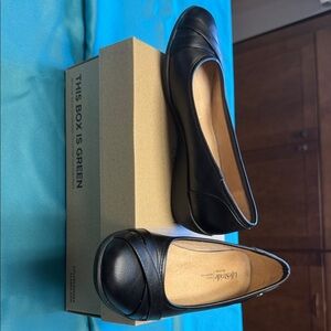 Life Stride Black Slip-On Leather wedge heels
